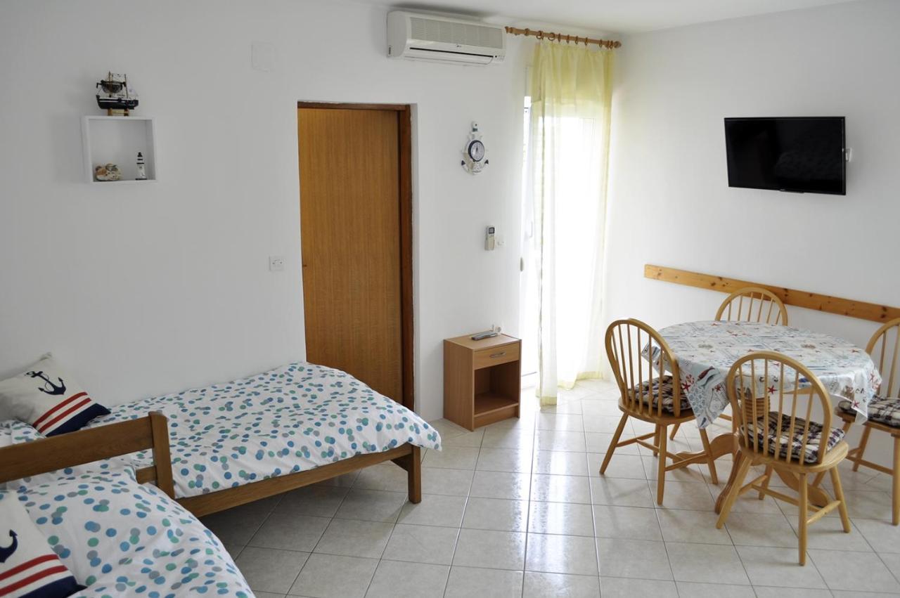 Apartment Vir 13686B Екстер'єр фото